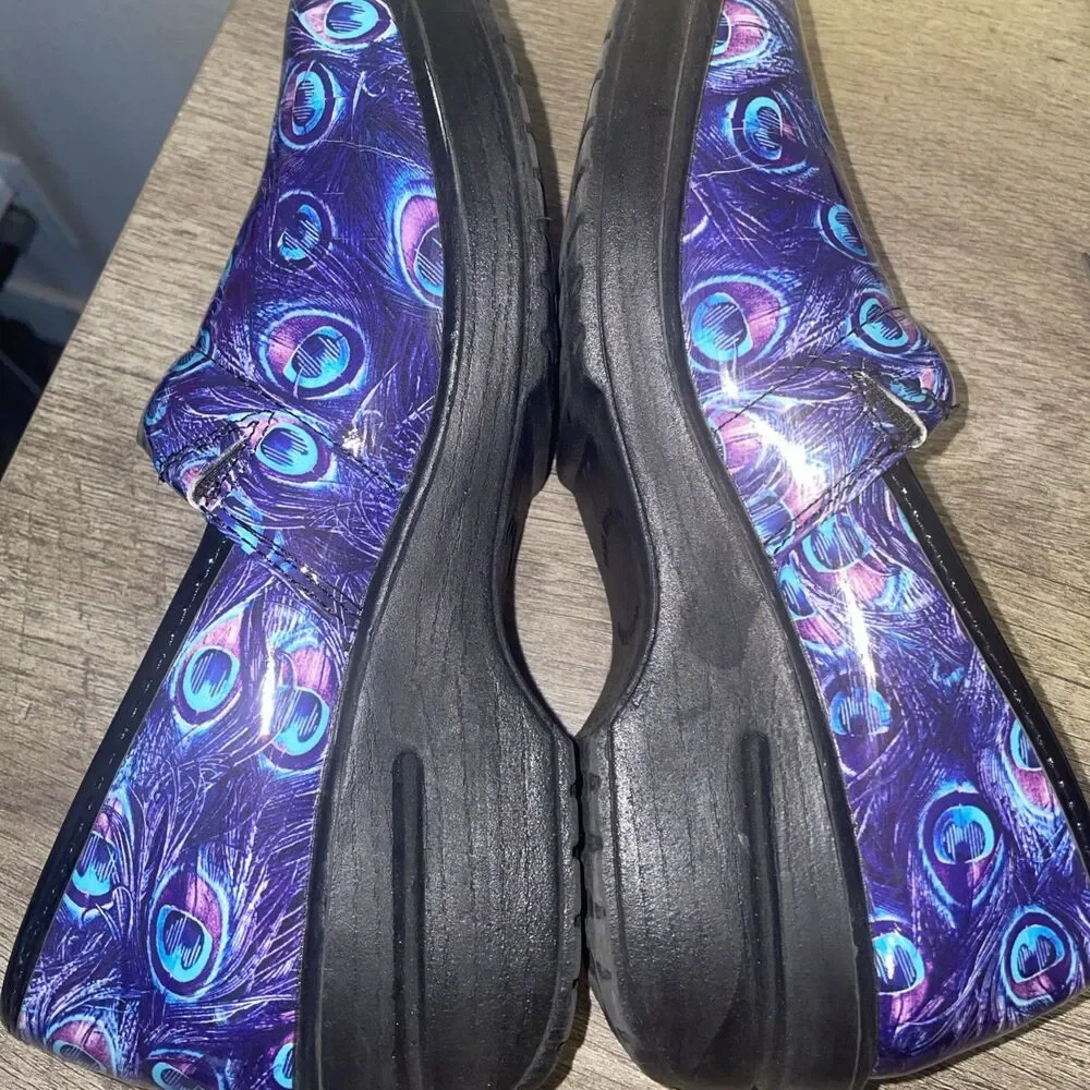 Easy Street Women's 8.5M Work Nursing Shoe Slip-Resist Clog Peacock Blue Artsy